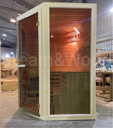 Трехместная угловая финская сауна Comfort из кедра